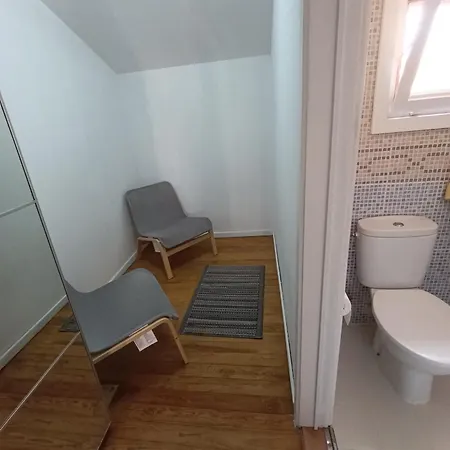 Emily Apartment *